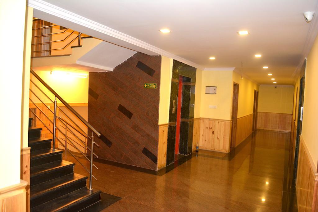 Hotel Royal Opera Bangalore Exterior foto